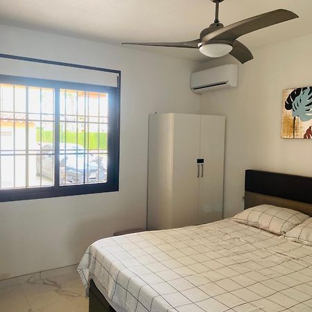 Club Salino 37 Appartement Torrevieja Buitenkant foto