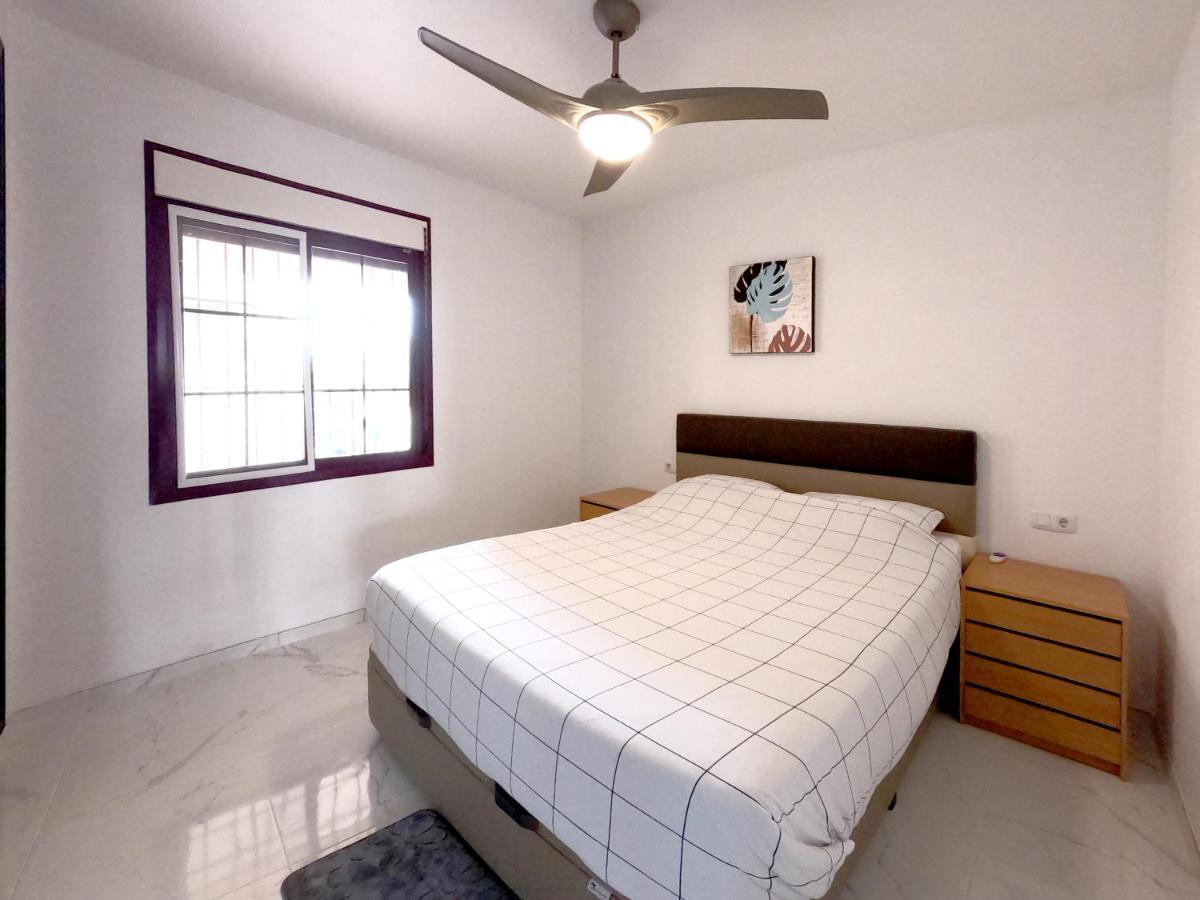 Club Salino 37 Appartement Torrevieja Buitenkant foto